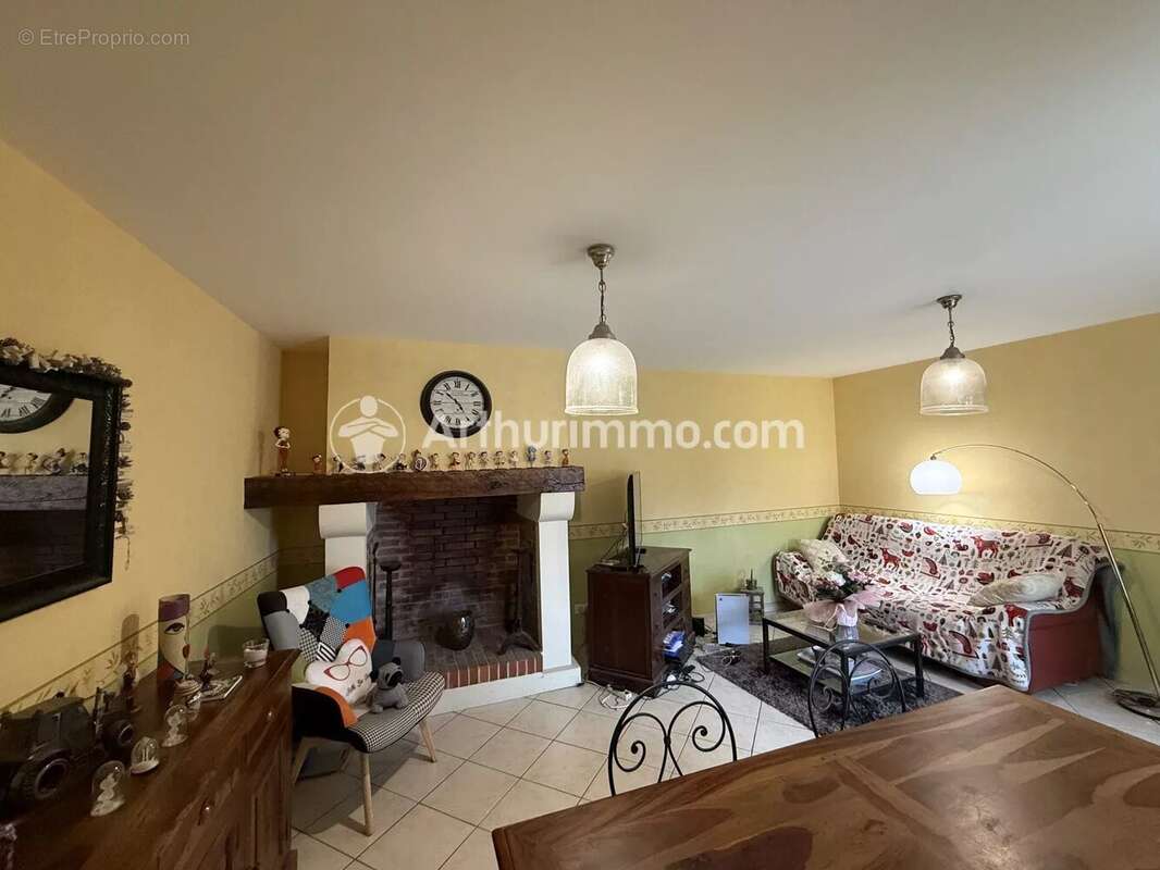 Maison à TOCANE-SAINT-APRE