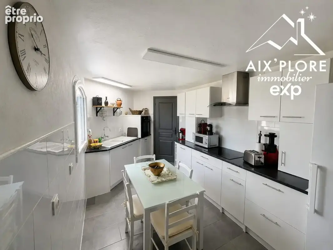 Maison 8 pièces 228 m² à vendre à Virieu-Le-Petit (01260) - photo 5