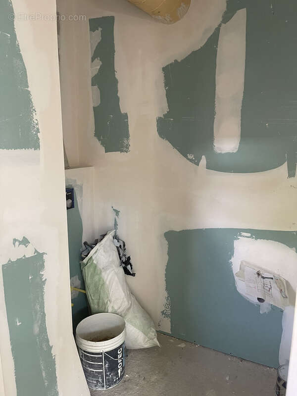 Commerce à SAINT-MAUR-DES-FOSSES