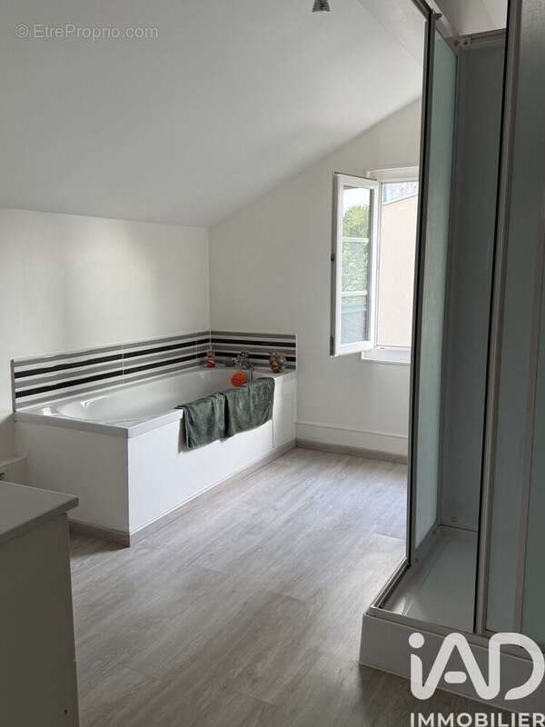 Photo 7 - Maison à EPERNAY