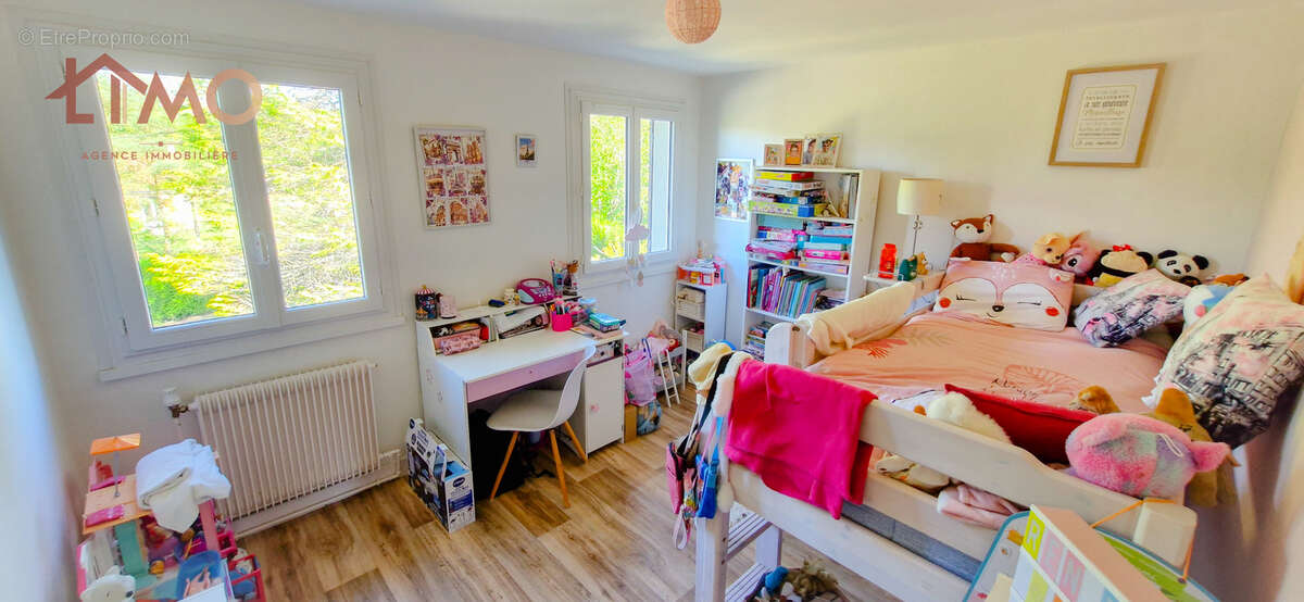 n°5 - Maison à MASLEON