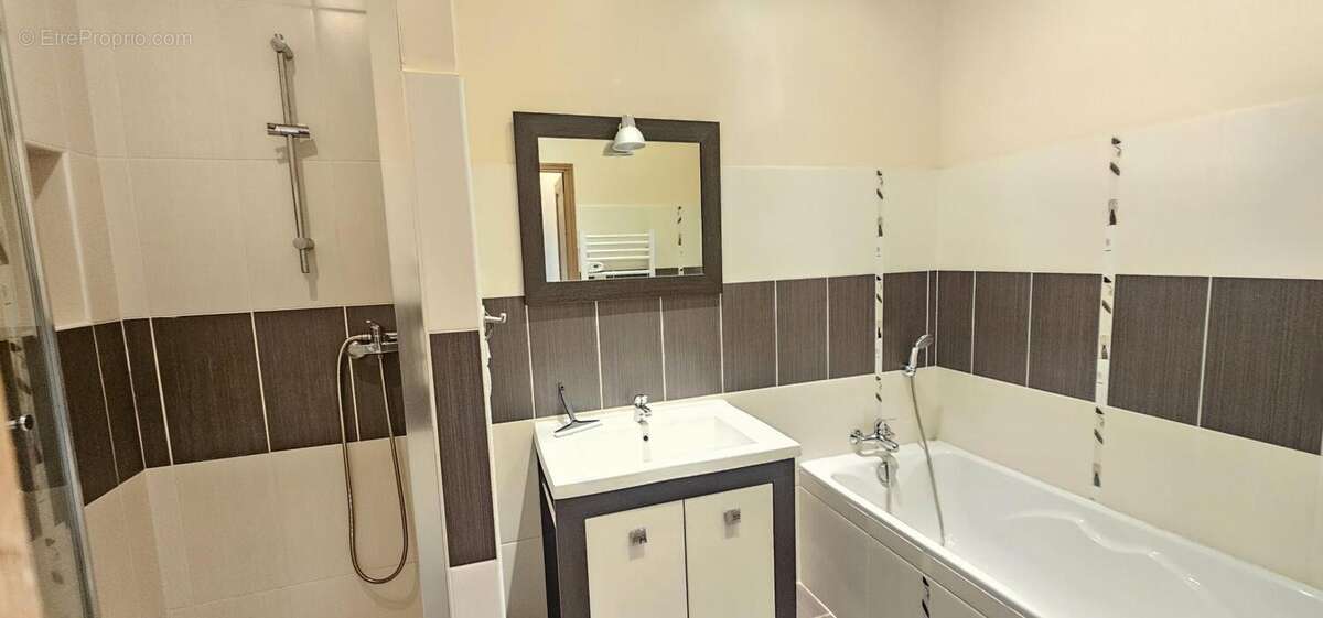 Maison à SAINT-PIERRE-LA-PALUD