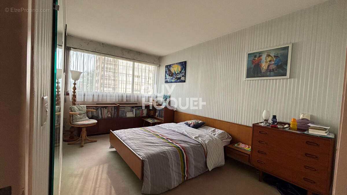 Appartement à FONTENAY-SOUS-BOIS