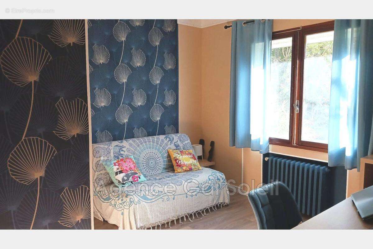 Maison à NISSAN-LEZ-ENSERUNE