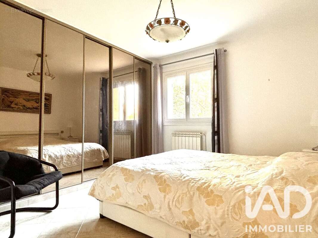 Photo 8 - Maison à LA VALETTE-DU-VAR