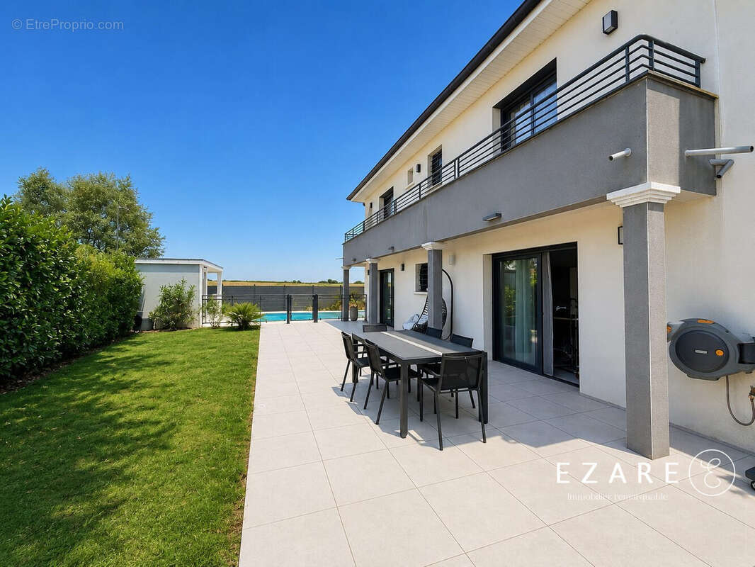 Maison 173 m² à Chevigny-Saint-Sauveur  - photo 9