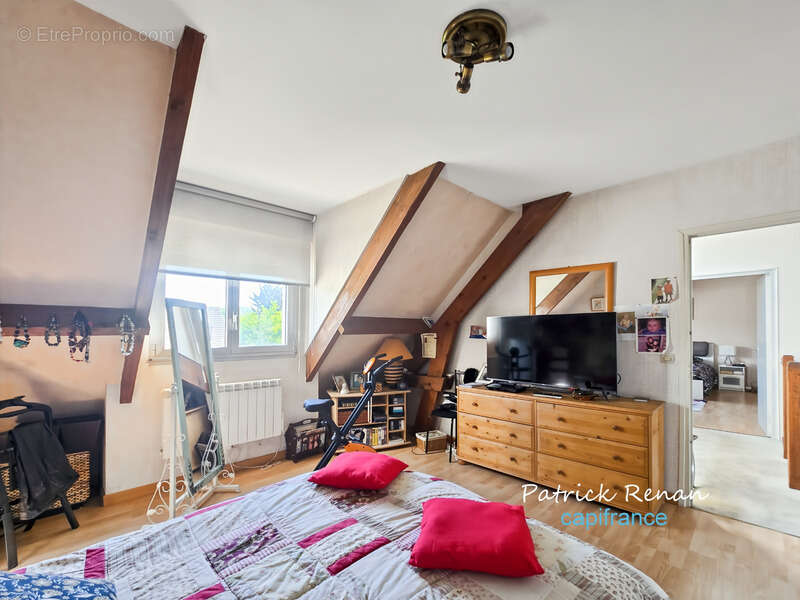 Maison à BOIS-D'ARCY
