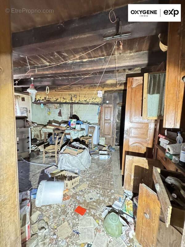 Maison à RIEUTORT-DE-RANDON