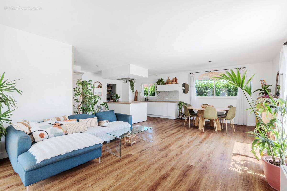 Villa contemporaine de 127 m² avec piscine et suite parentale – Calme absolu à Bondigoux - photo 3
