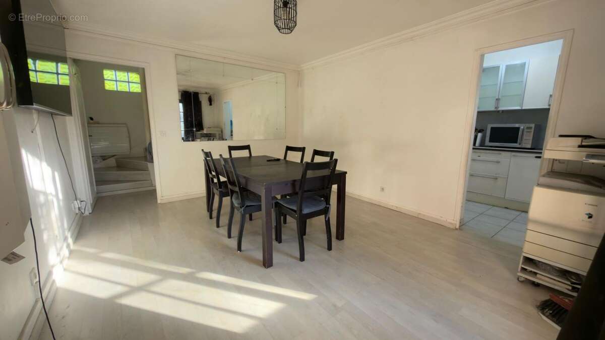 Maison à NEUILLY-PLAISANCE