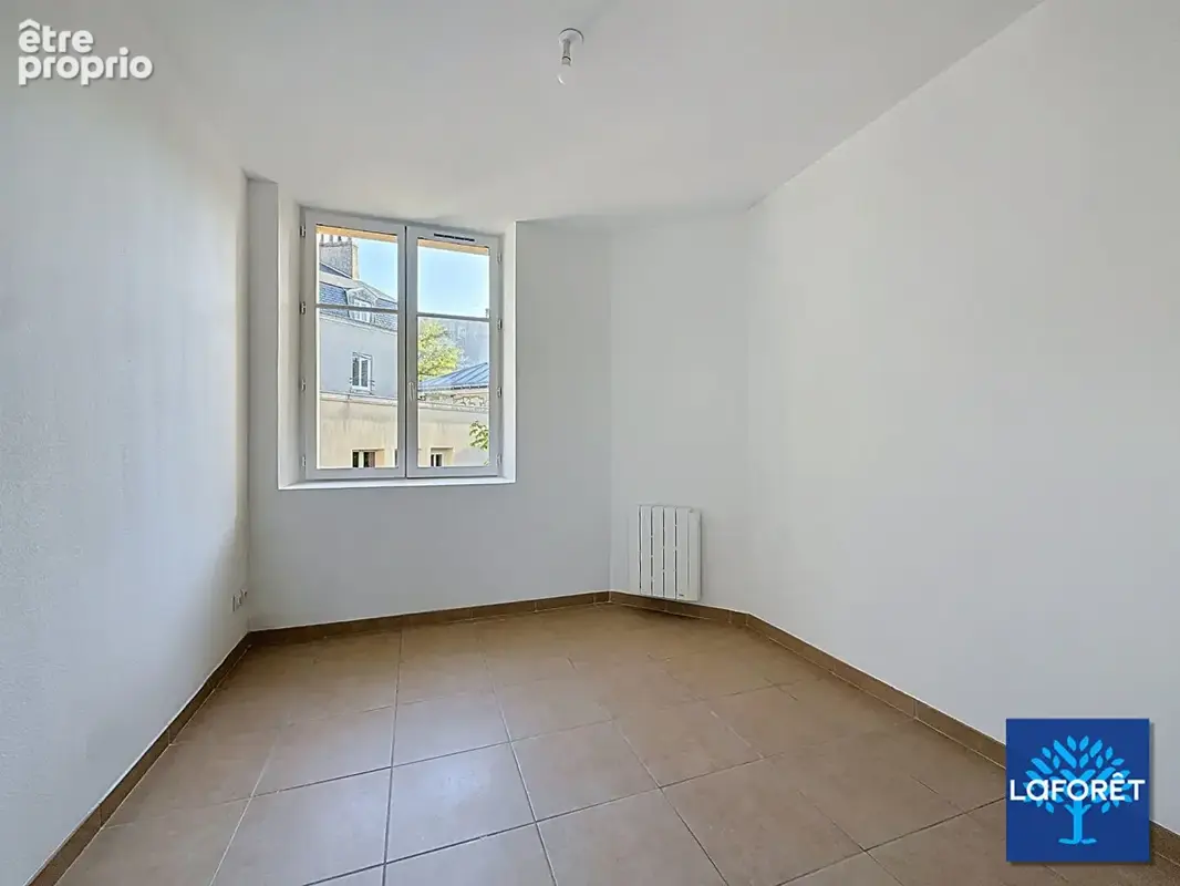 Blois centre-ville ? beau duplex lumineux de 75,85 m² ? 2 chambres - photo 10