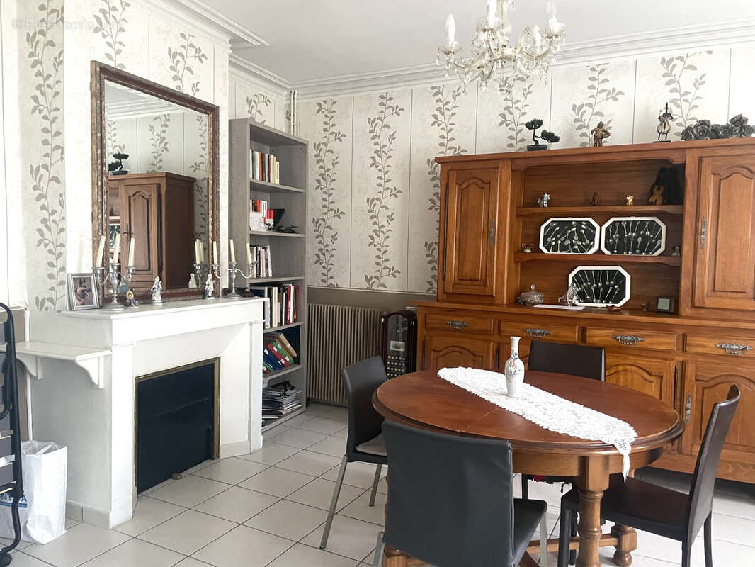 Maison à CHATELLERAULT