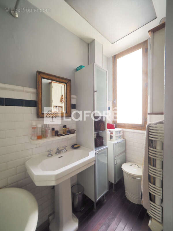 Appartement à PARIS-20E