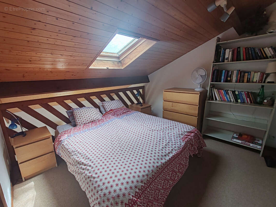 Maison à SAINT-JULIEN-EN-BORN