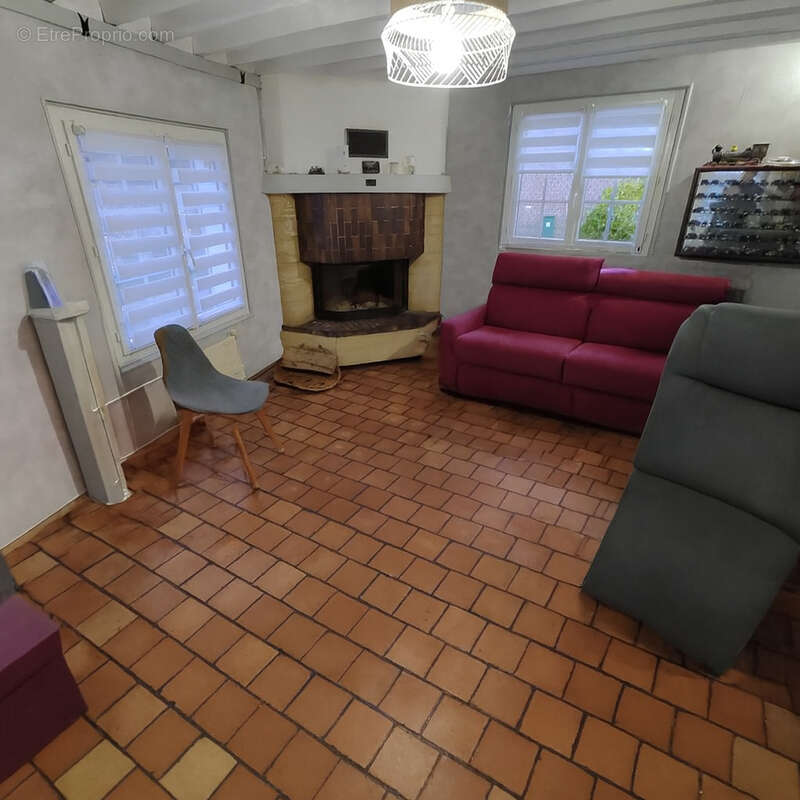 Maison à AMBLAINVILLE