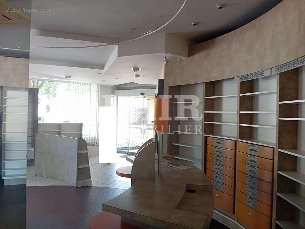 61-À vendre un local commercial  avec appartement à Alençon - Réf  14082 - photo 4