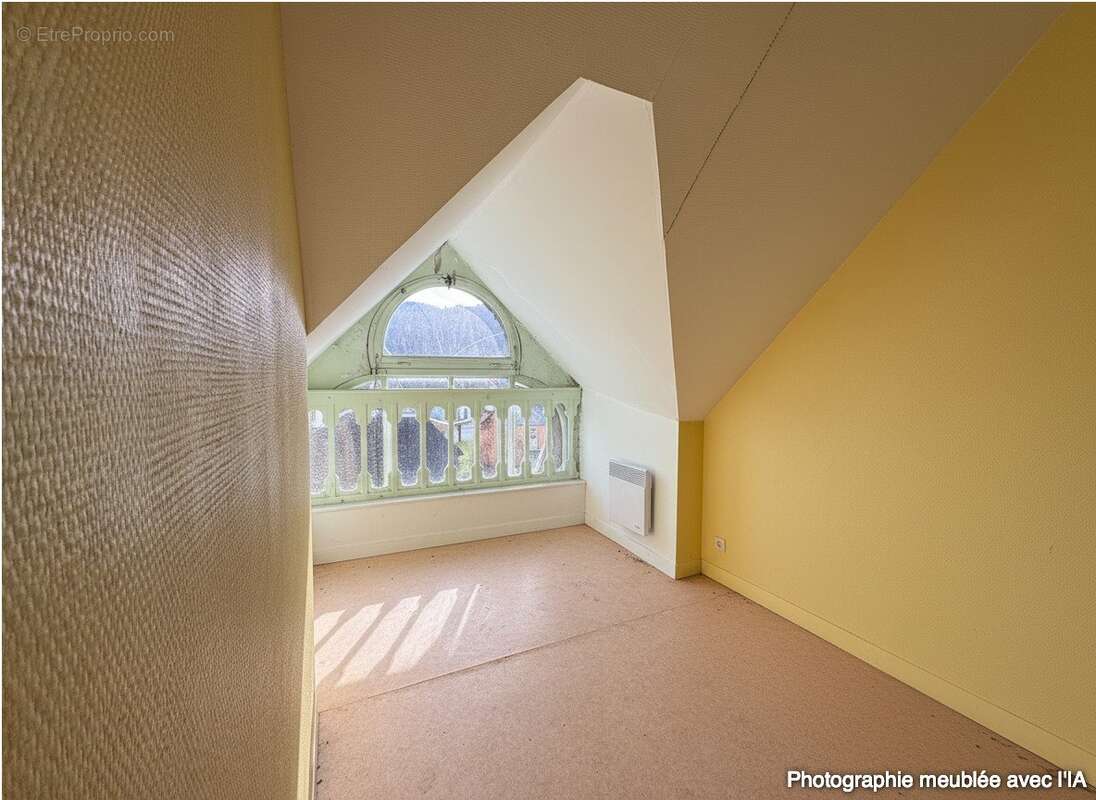 Ancien couvent de plus de 1000m2 - photo 8