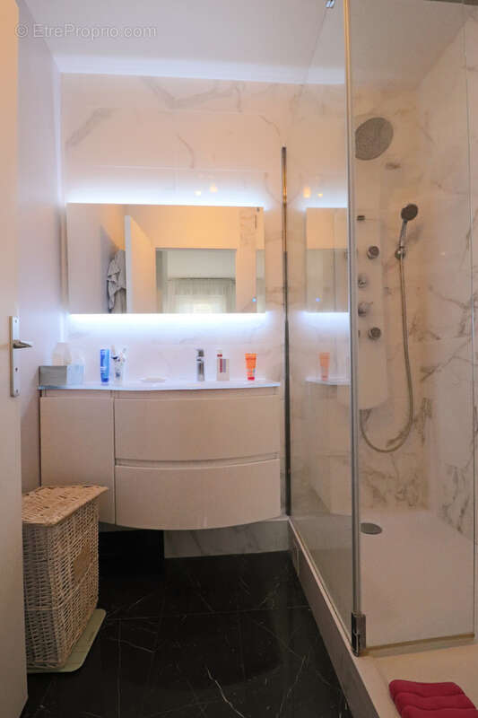 Appartement à LIVRY-GARGAN