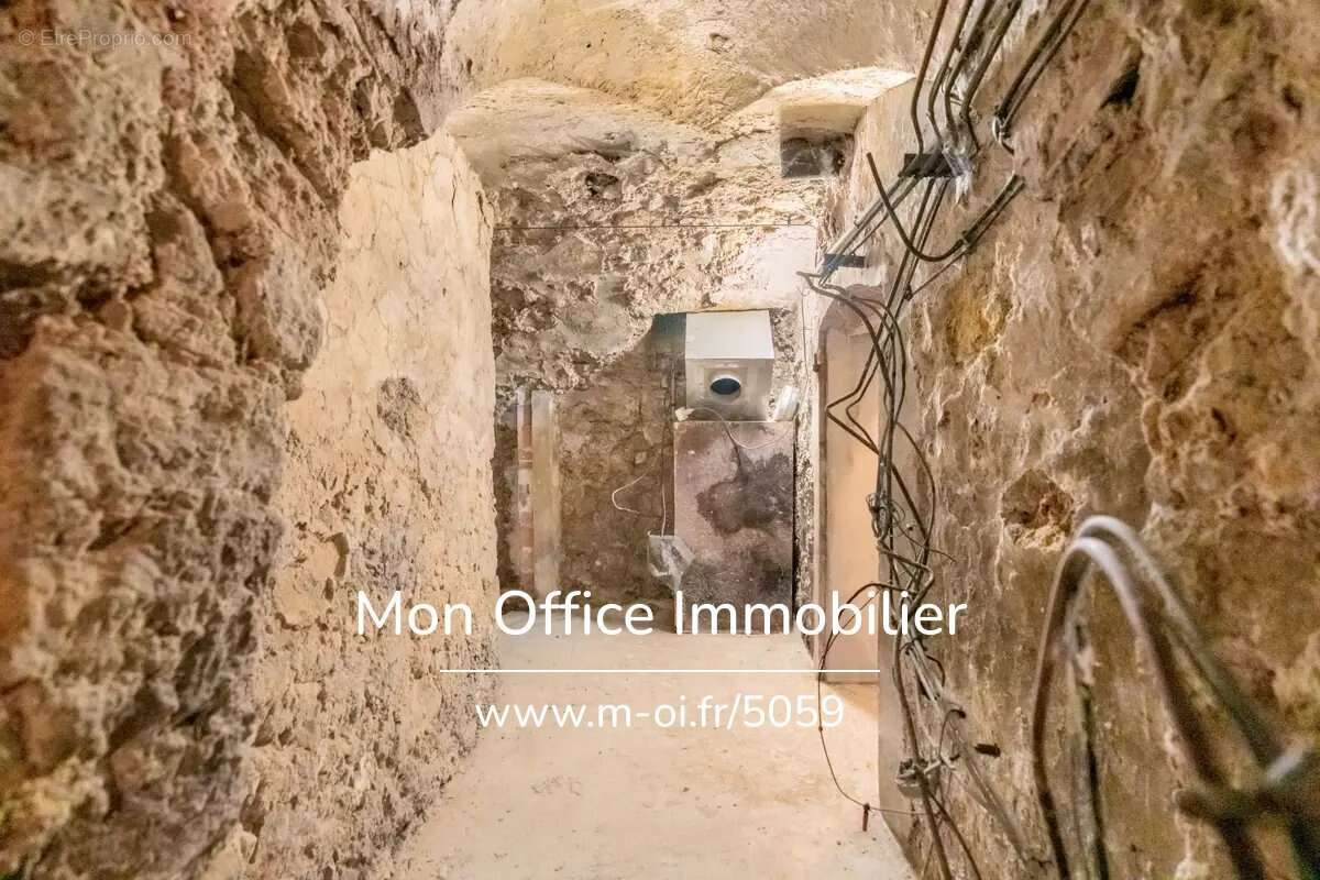 Référence : 6846-ETH - Lot de 4 Caves - 64m2 - Centre ville historique - Aix-en-Provence - 13100 - photo 5