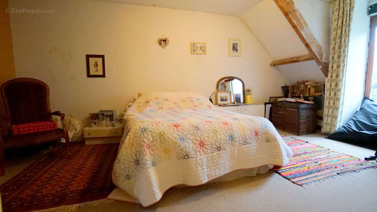 Maison à MEZIERES-SUR-SEINE