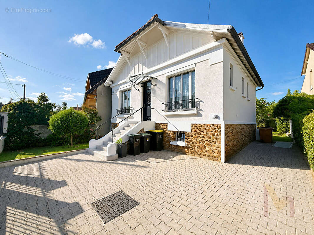 Maison à GAGNY