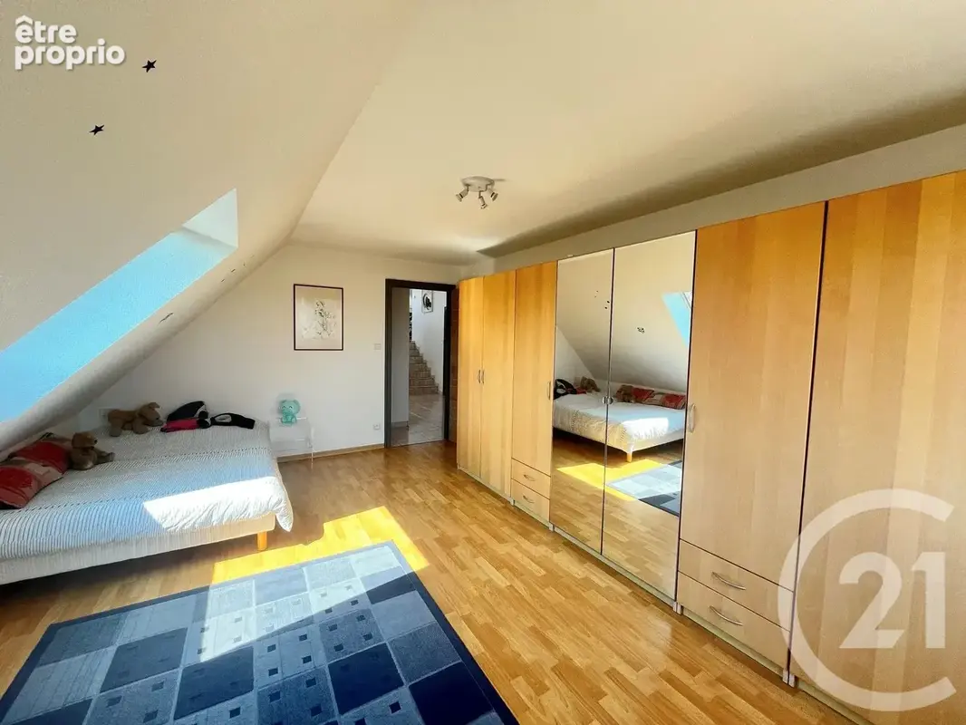 Maison 8 pièces 255 m² à vendre à Oberhausbergen (67205) - photo 8