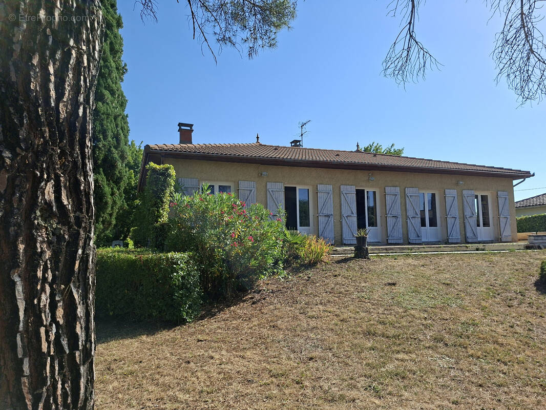 Maison à MIRANDE