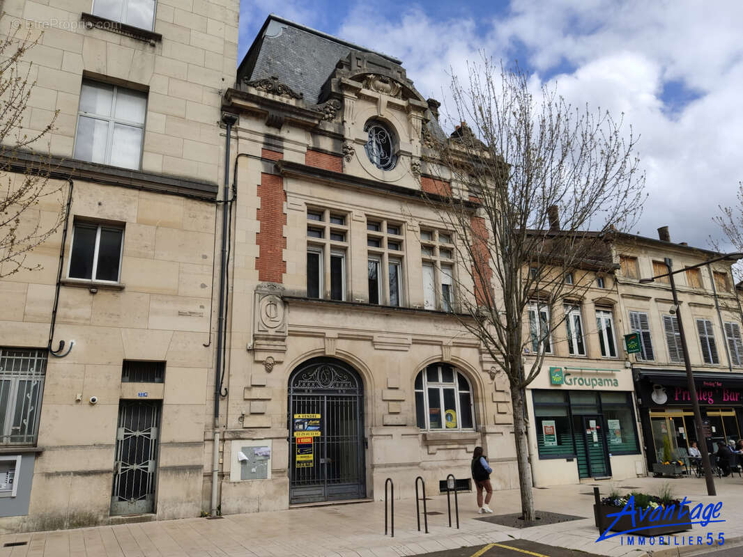 Local professionnel et commercial  'faire offre !!!' - photo 14
