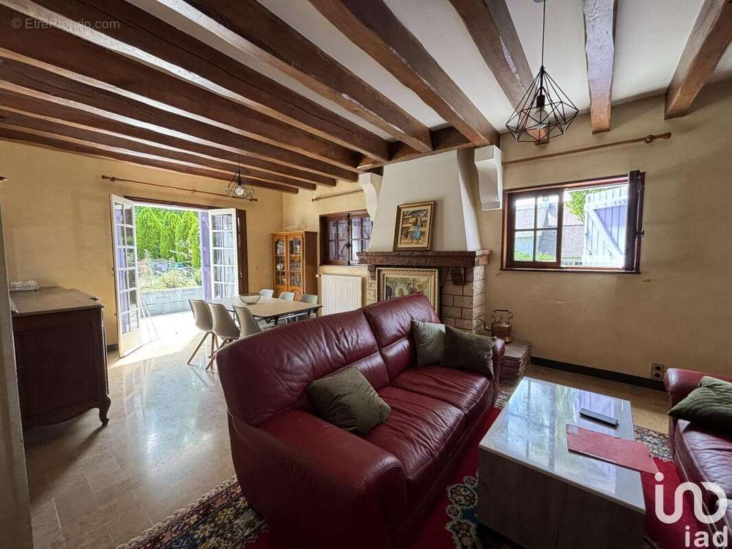 Photo 9 - Maison à ROUVRES