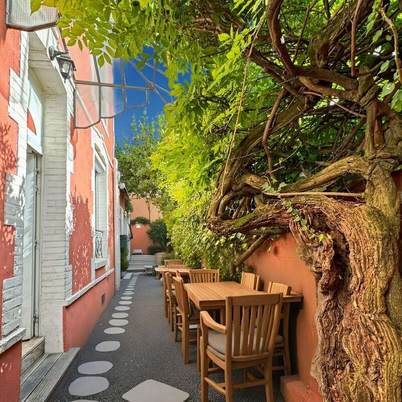 Maison à IVRY-SUR-SEINE