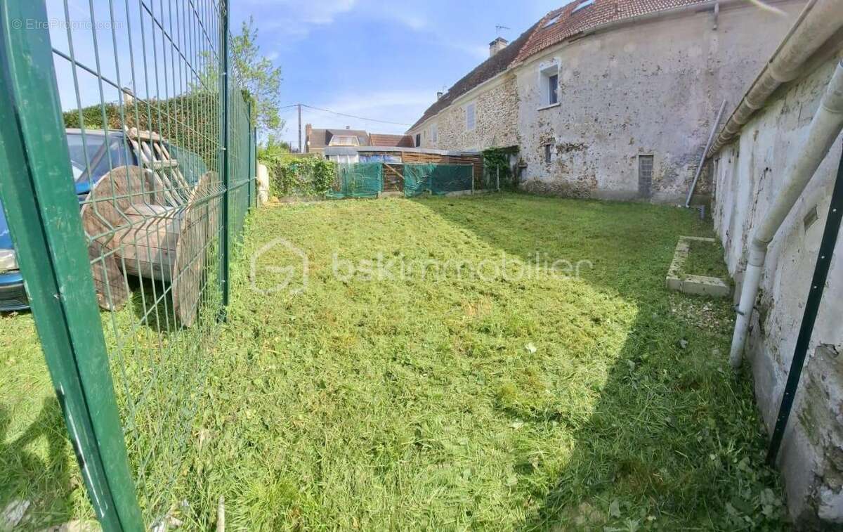 Appartement à MOUROUX