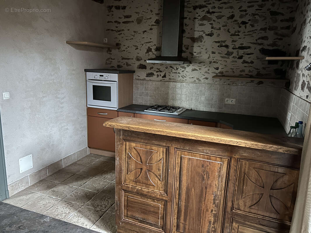 Maison à FRESNAY-SUR-SARTHE