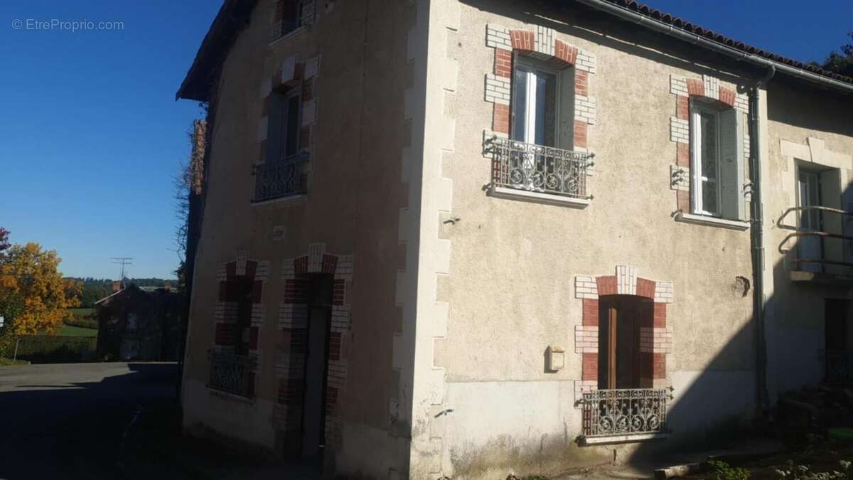 Maison à ROZIERS-SAINT-GEORGES