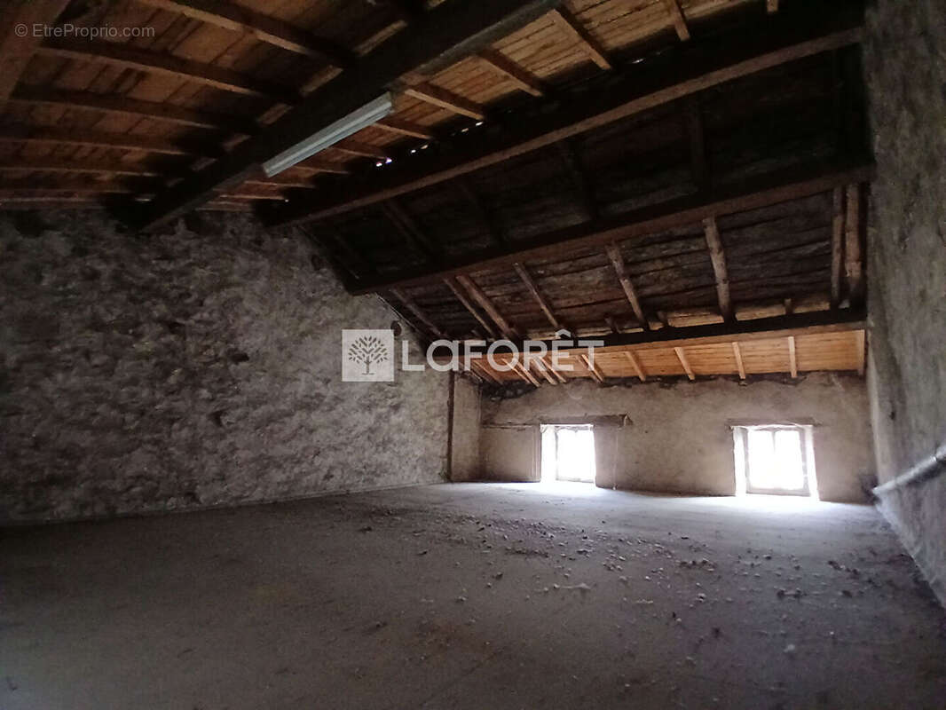 Maison à FERRIERES-SAINT-MARY