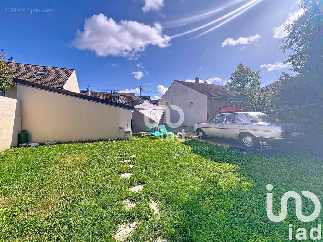 Photo 1 - Maison à TREMBLAY-EN-FRANCE