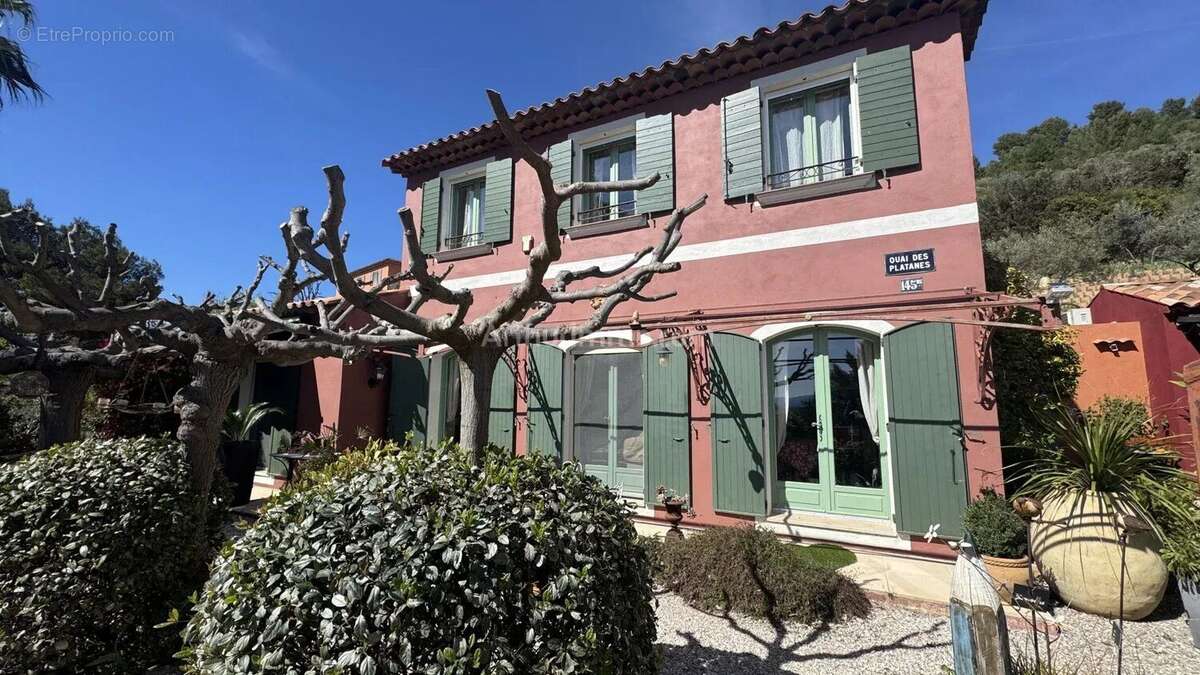 Maison à DRAGUIGNAN