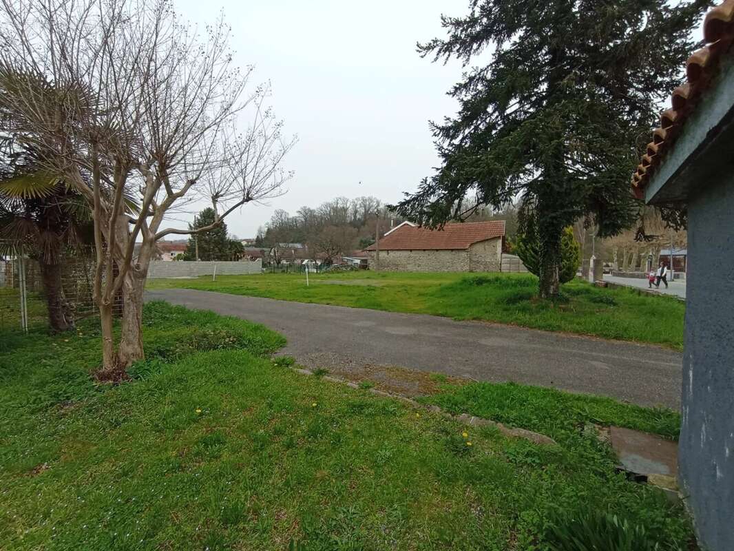 Maison à BARBAZAN-DEBAT