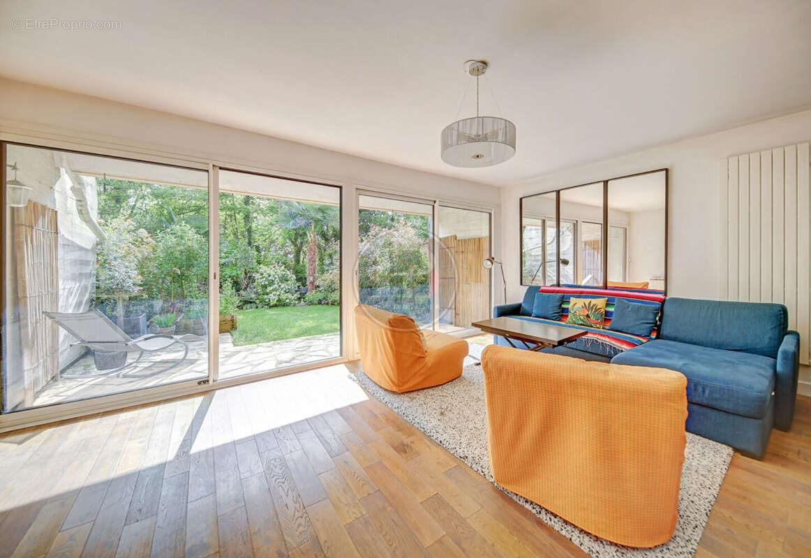 Appartement à LE PECQ