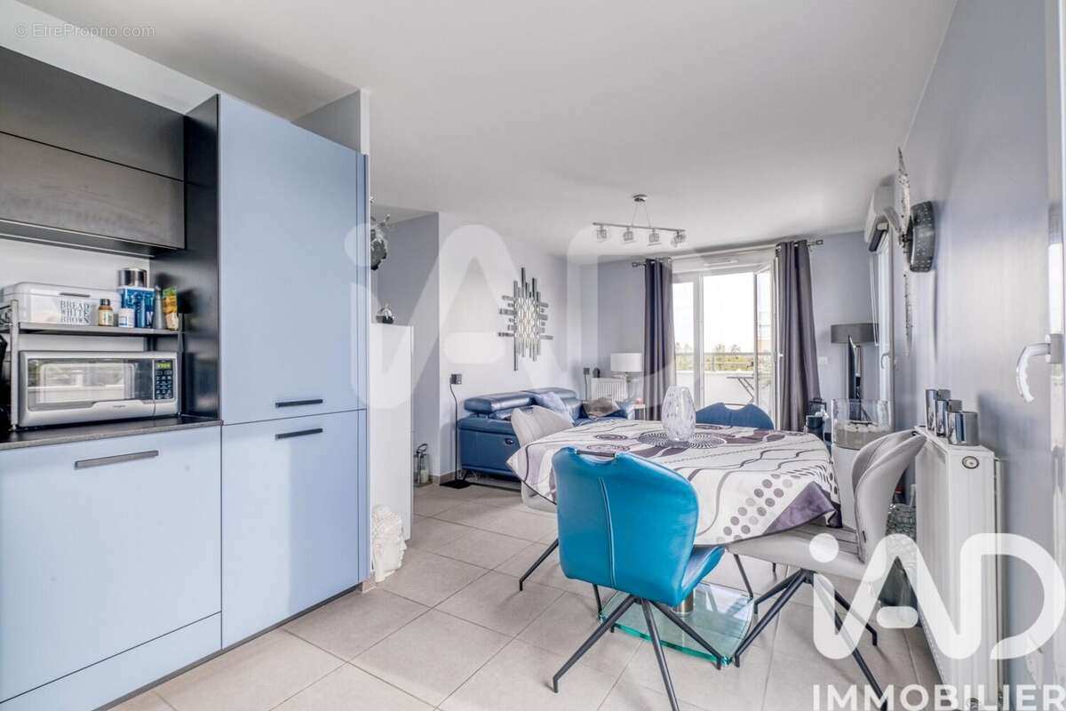 Photo 3 - Appartement à CLAYE-SOUILLY