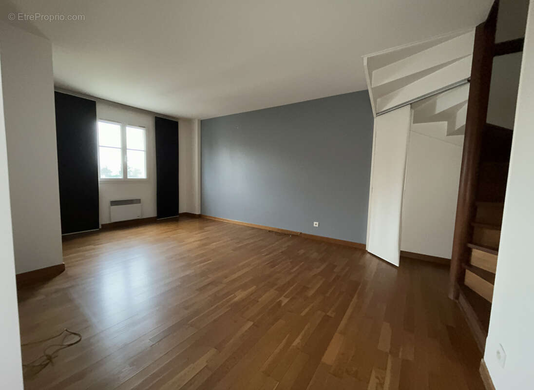 Appartement à PLAISIR