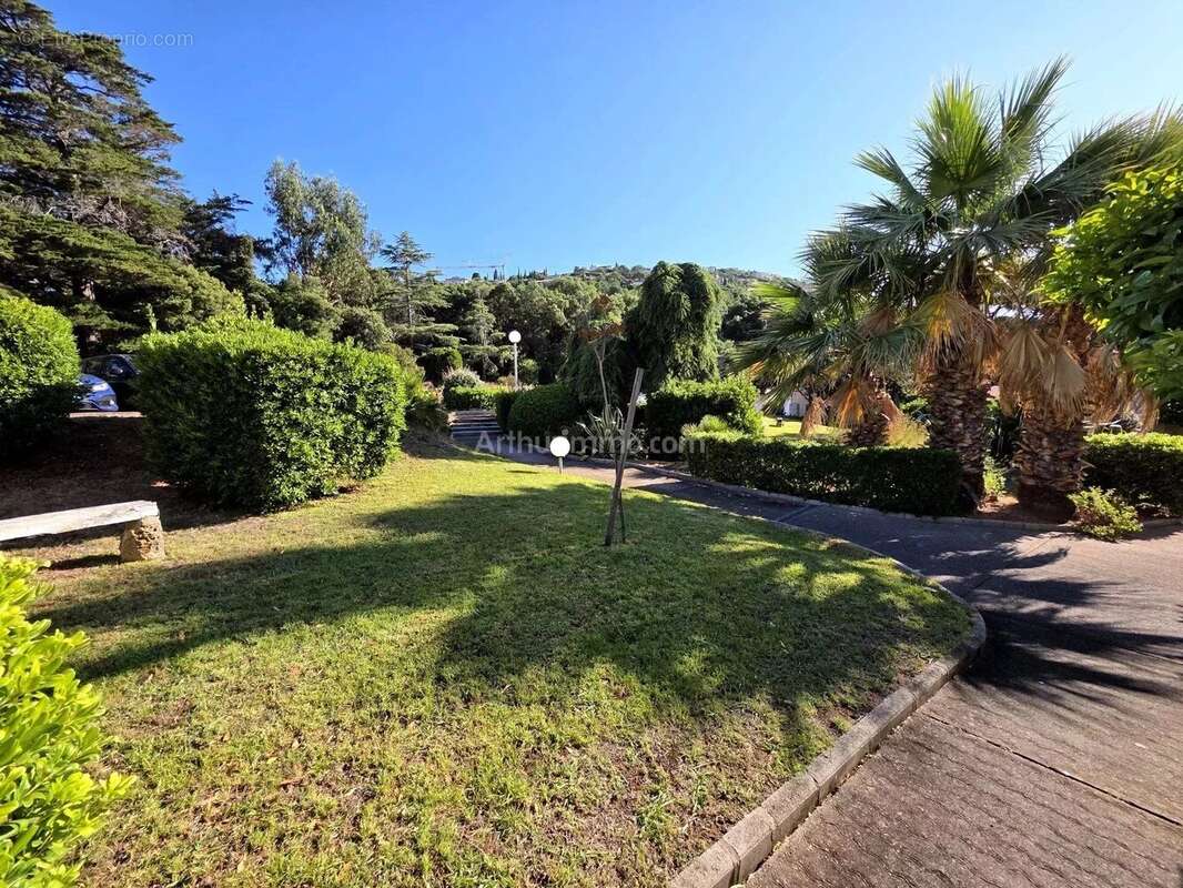 Vente Appartement (83530) 280 000ï¿œ - photo 4