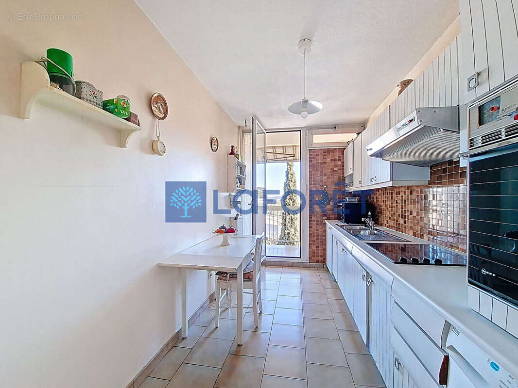 Appartement à LA VALETTE-DU-VAR