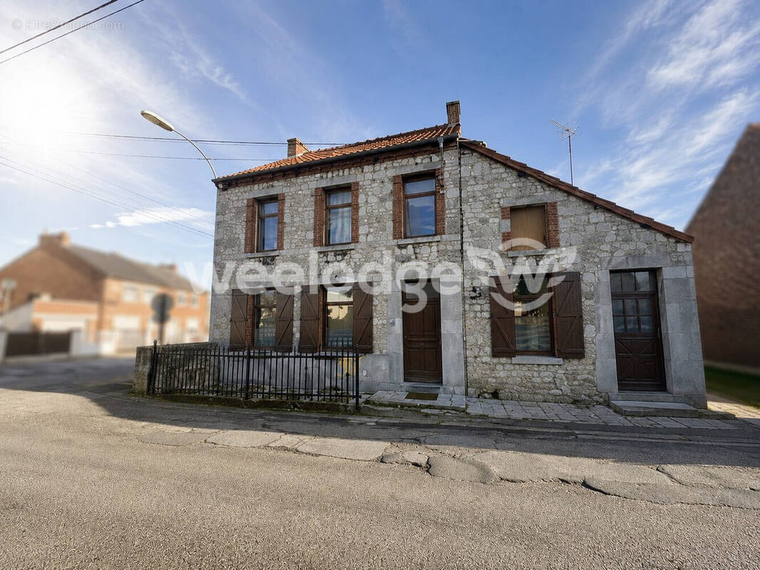 Maison à FERRIERE-LA-GRANDE
