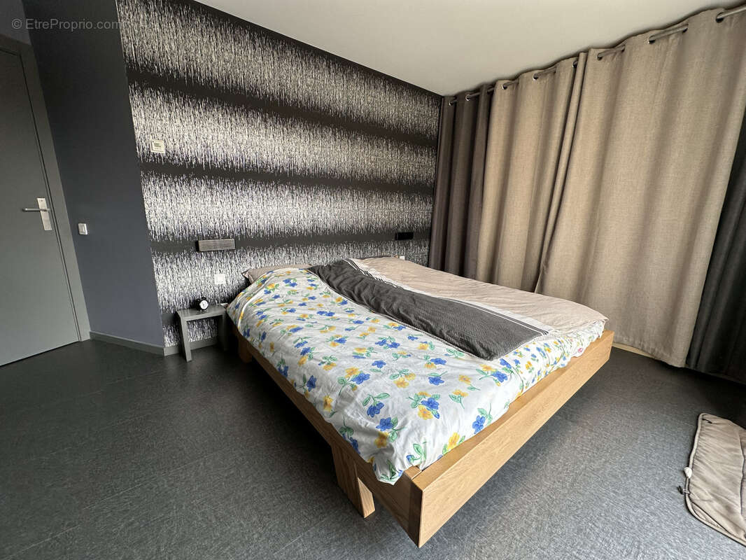 Appartement à MERIGNIES