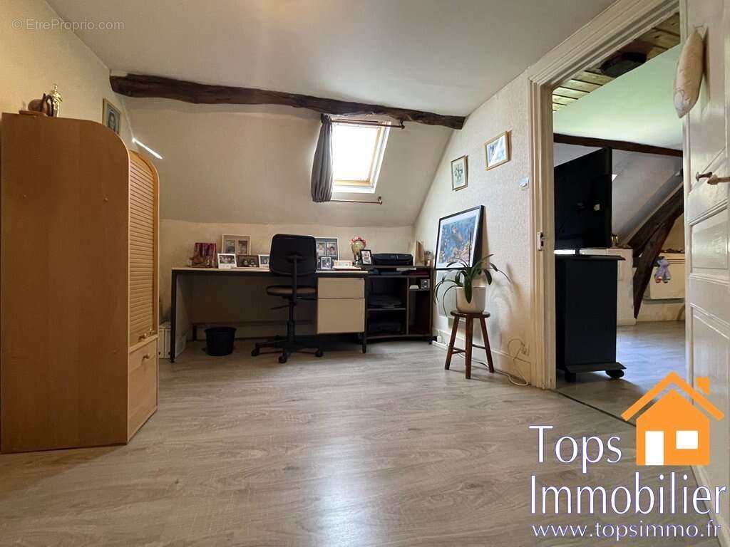 Maison à VILLENEUVE