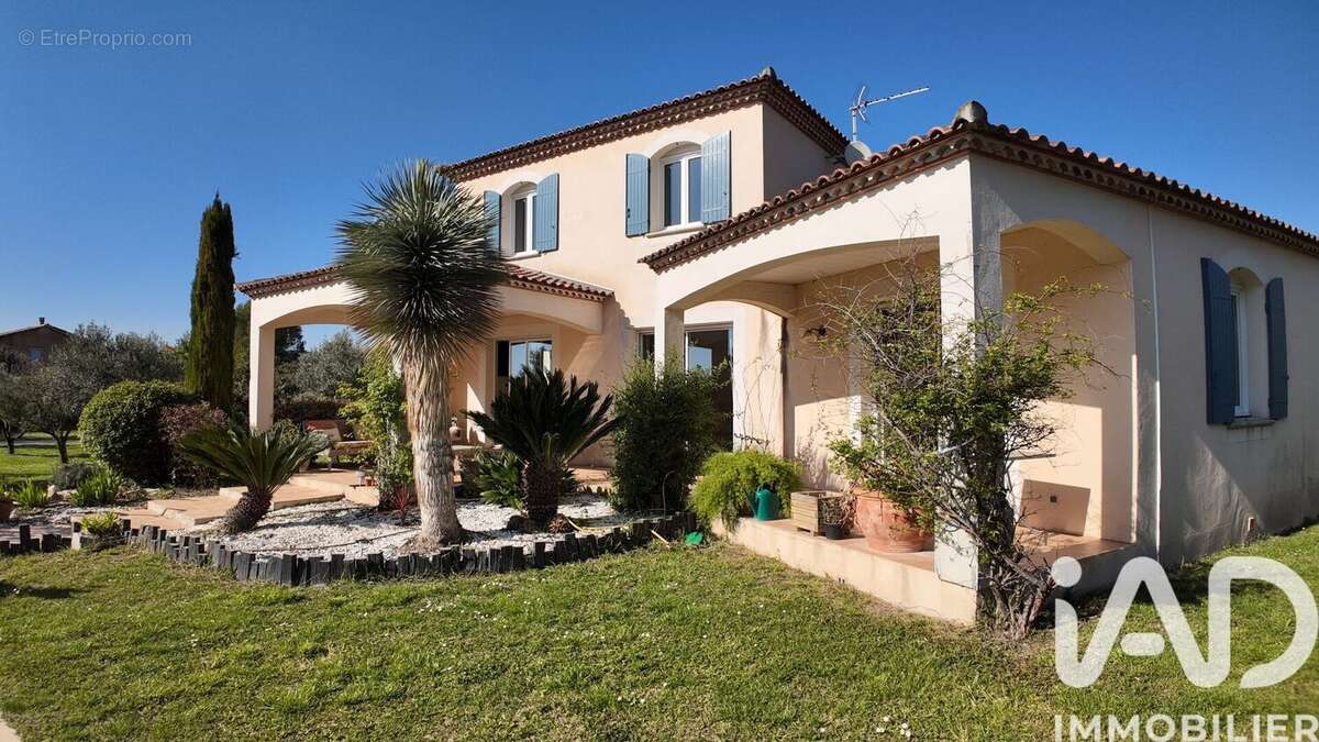 Photo 2 - Maison à MAUSSANE-LES-ALPILLES
