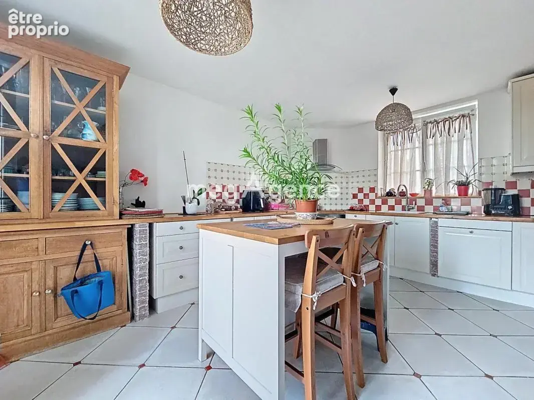 Maison familiale en pierres 4 chambres – 146 m² - photo 5