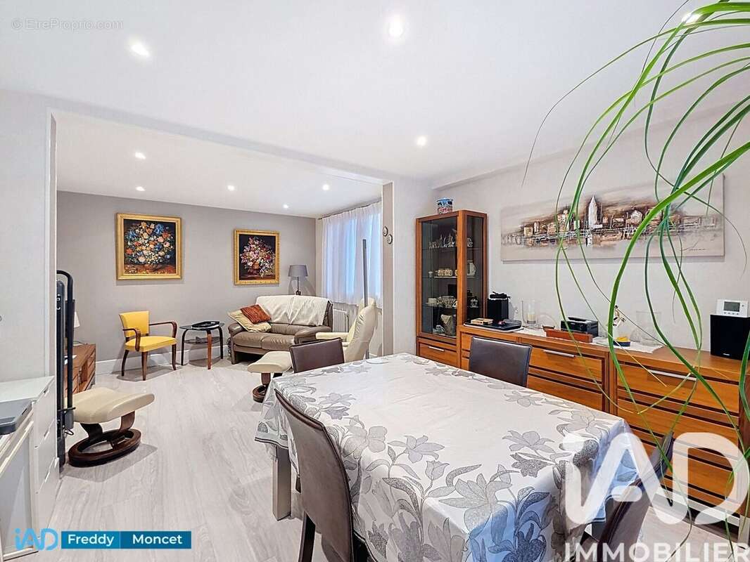 Photo 3 - Maison à EPINAY-SUR-ORGE