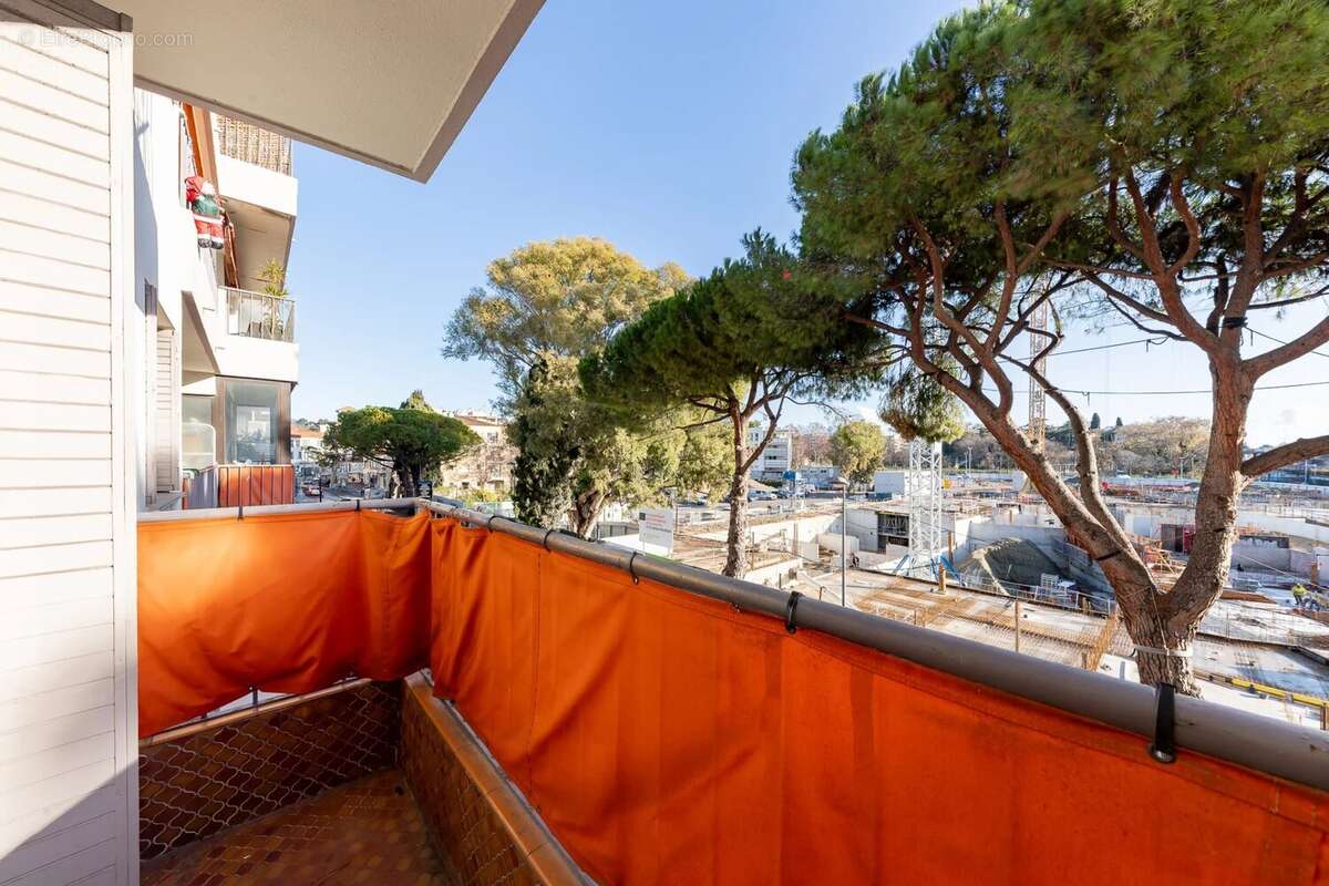 Appartement à CAGNES-SUR-MER