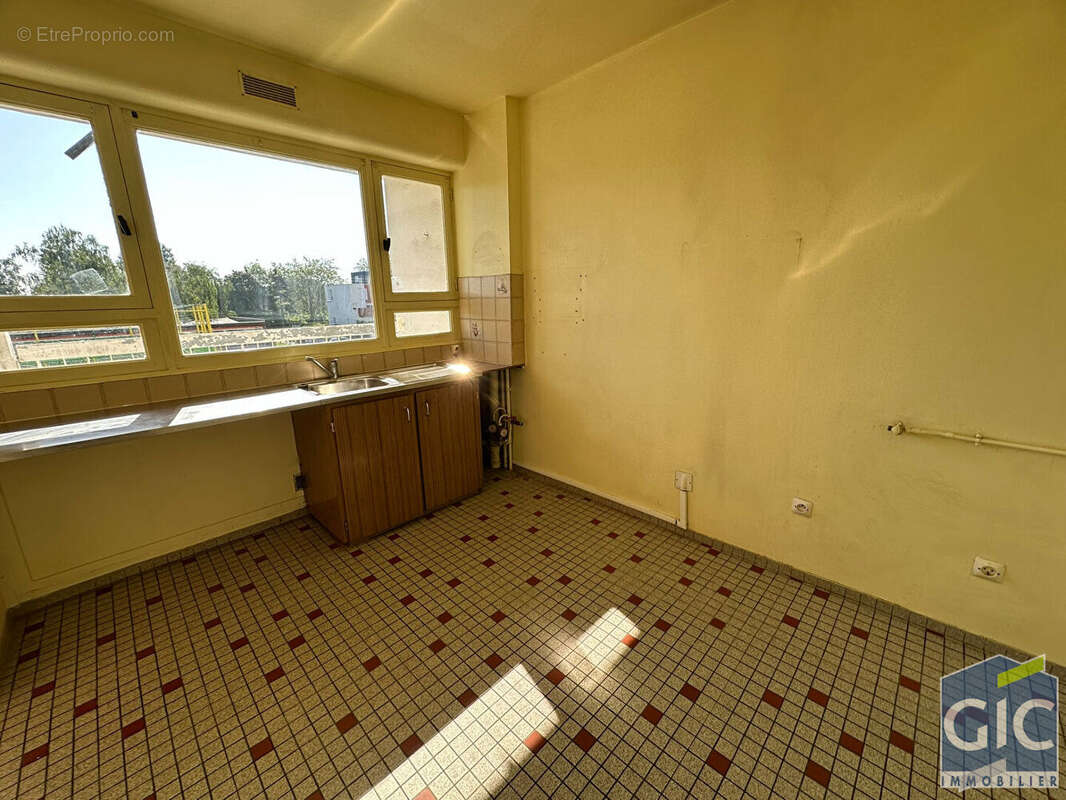 Appartement à HEROUVILLE-SAINT-CLAIR